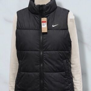 Nike Women's Black Quilted Vest